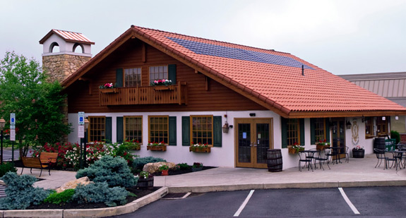 Solar Roof Tiles Solar Tile Roof According To Abby Nessa Feinstein Director Of Marketing For Srs Energy
