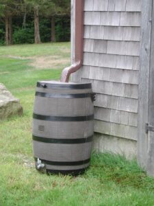 Wood-Rain-Barrel Wood Rain Collection Barrel